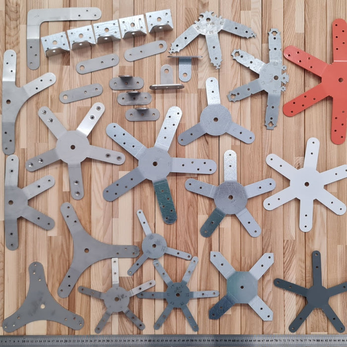 Star Connectors vs Good Karma: Which Geodesic Dome System is Better?