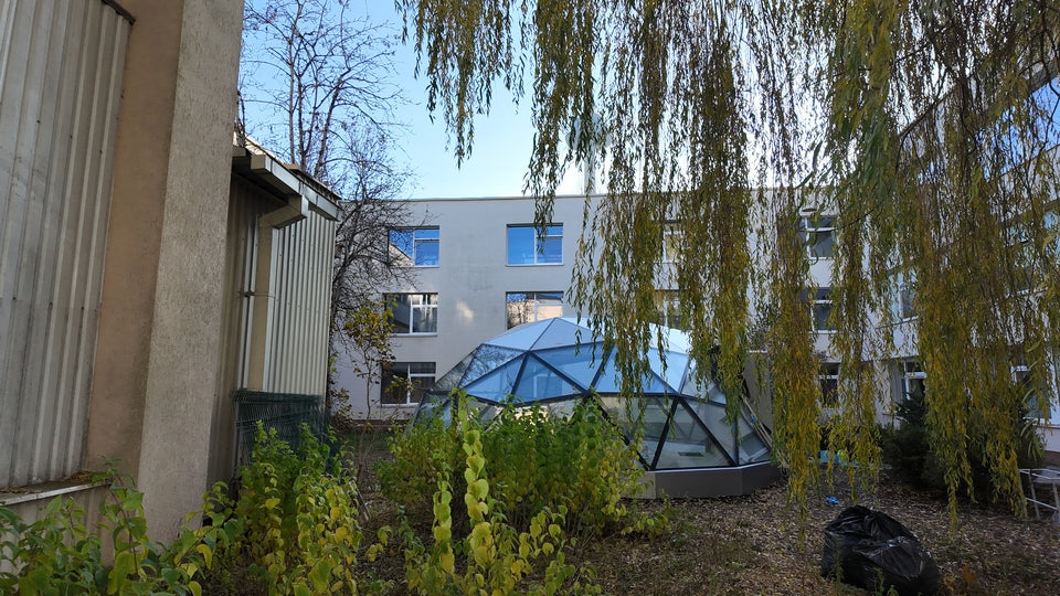 Ø8m (26ft) Insulated Triple-Pane Glass Dome F3 3/7