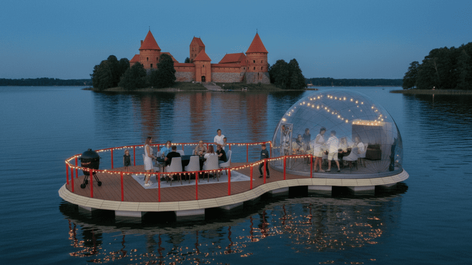 Ø6m H3,5m / Ø19ft 8in H11ft 5in Luxury Aura QUAD™ Raft with Glass Door