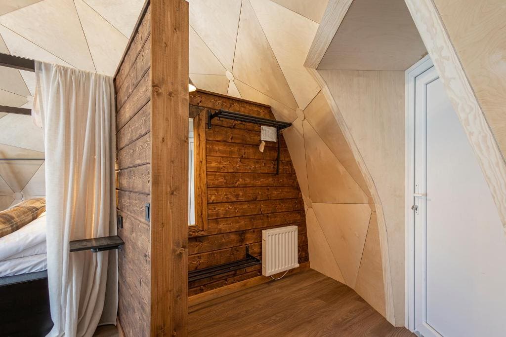 Insulated Glamping Dome with Glass Wall