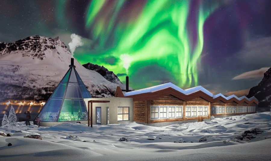 38x9,7m / 124ft x 31ft 9in Wooden House Connected to Ø9m (29ft) Glass Lavvo Cabin